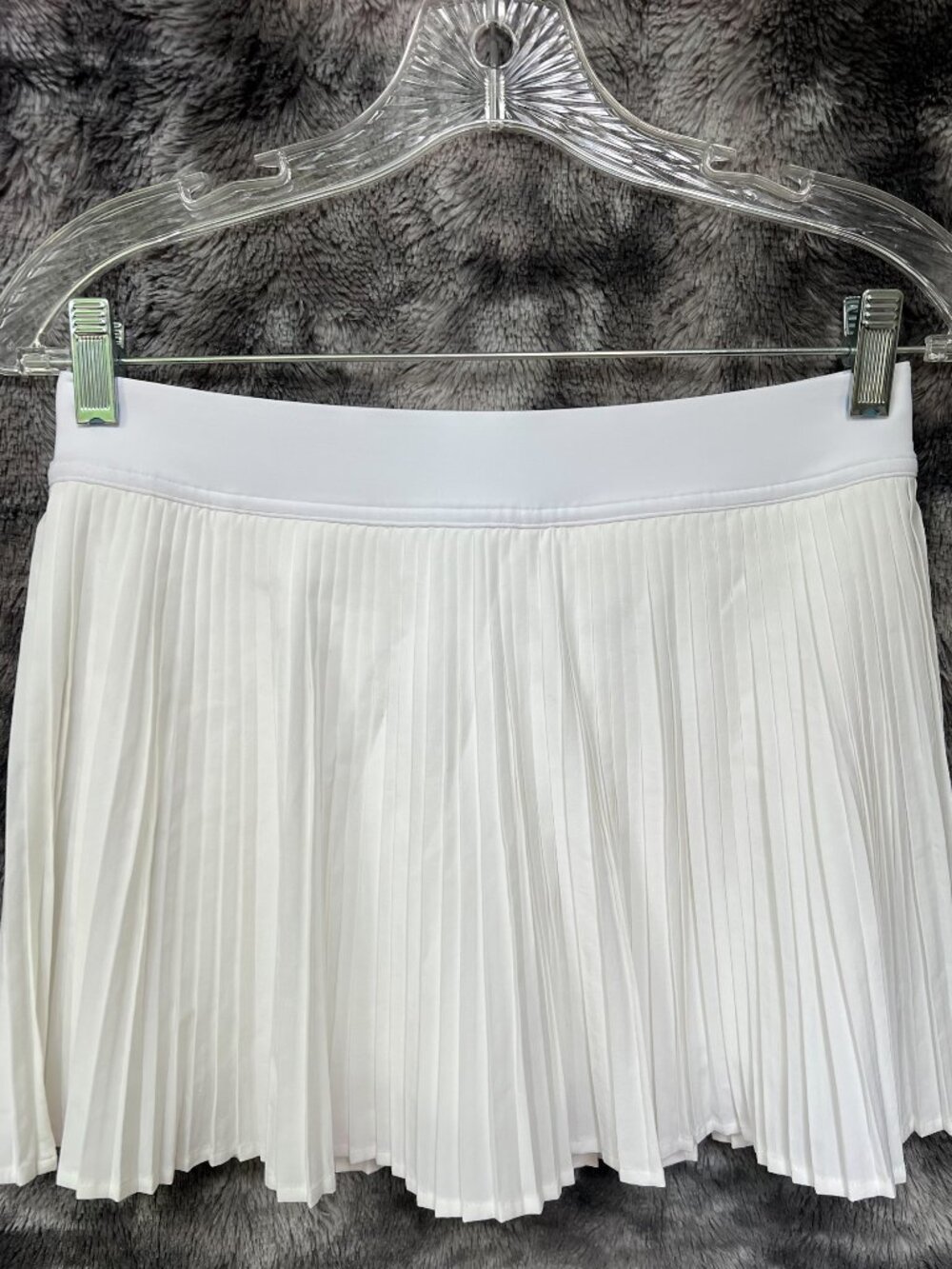 High-Rise Pleated Tennis Skirt Pride, color white